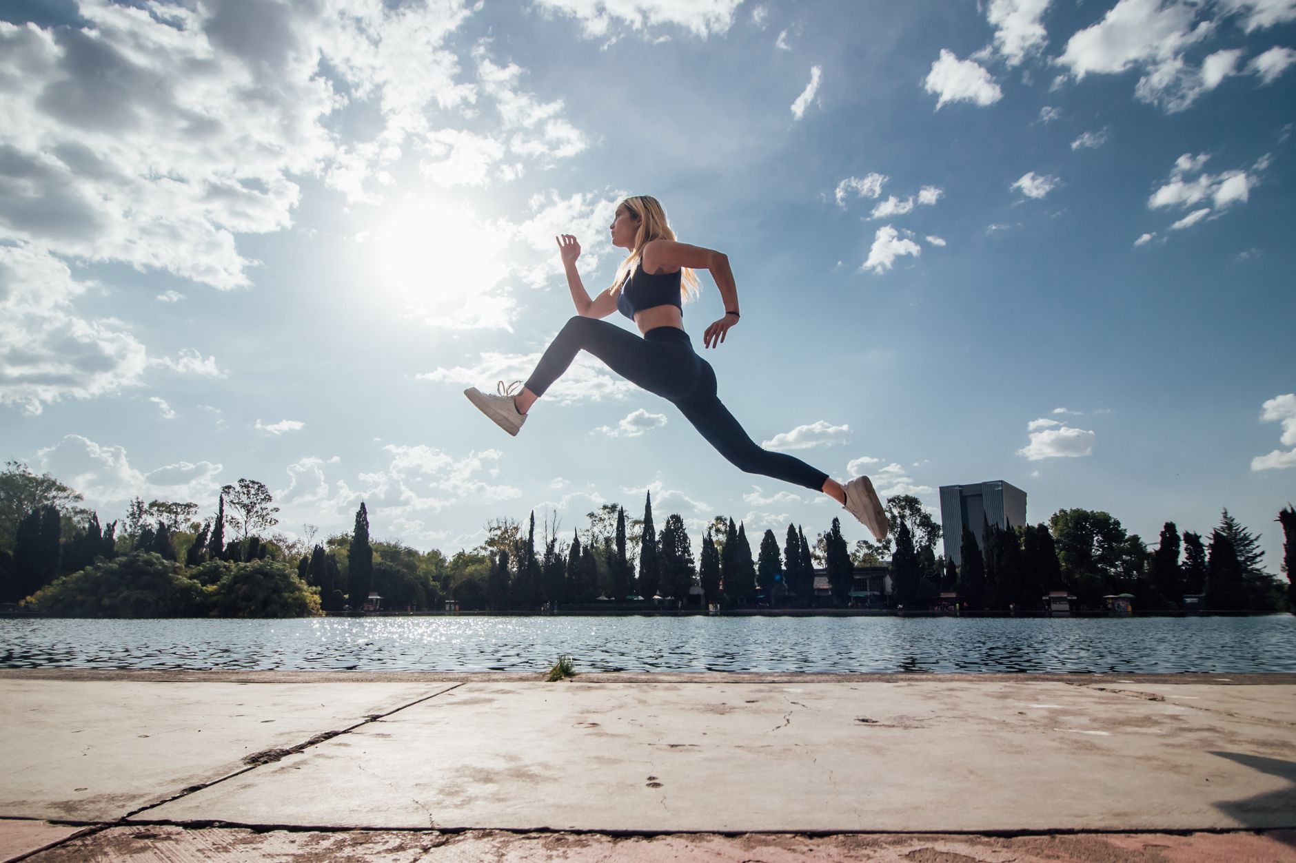 Neoness ou KeepCool : quel club choisir pour reprendre le sport